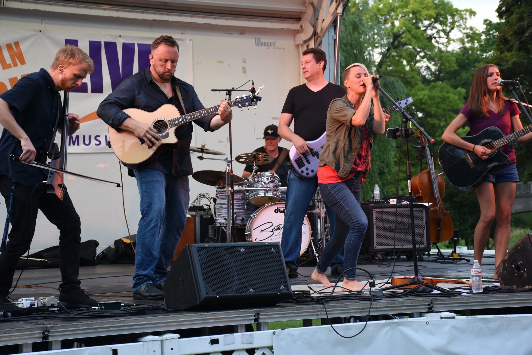 BETSY ADE & THE WELL-KNOWN STRANGERS